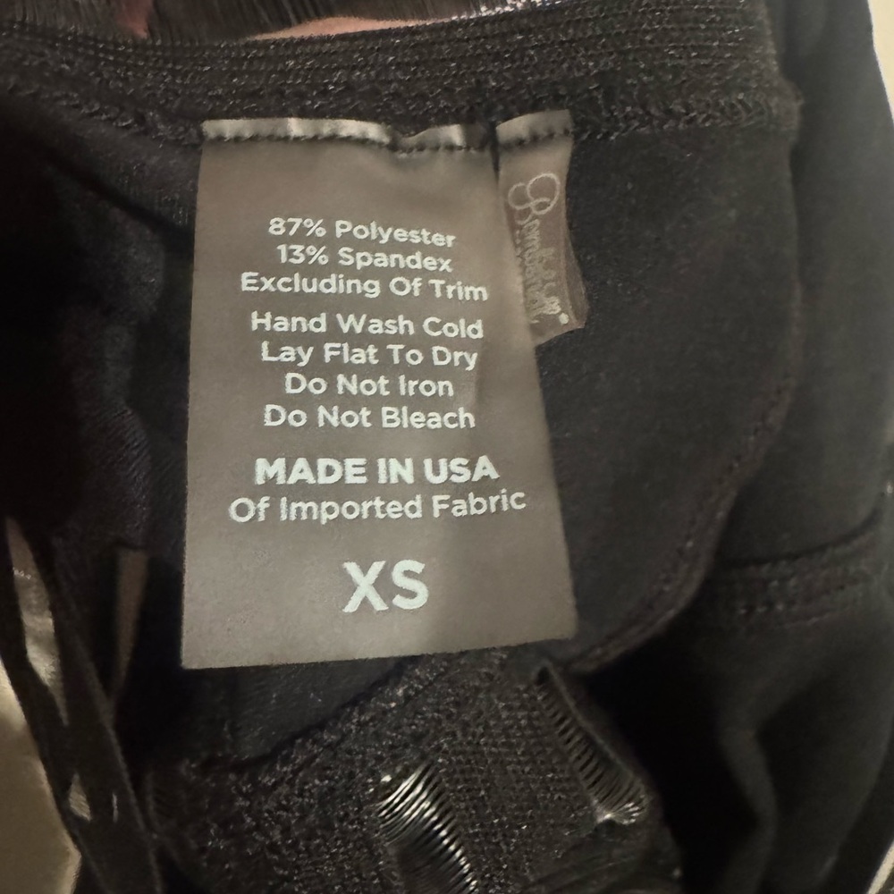 Bombshell Workout Short Set - image 6